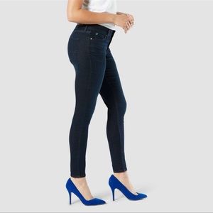 Denizen by Levi’s, skinny jeans